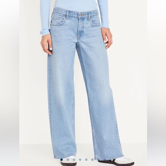 NWT Old Navy OG Loose Low Rise Light Wash Jeans Size 12 - Picture 2 of 9